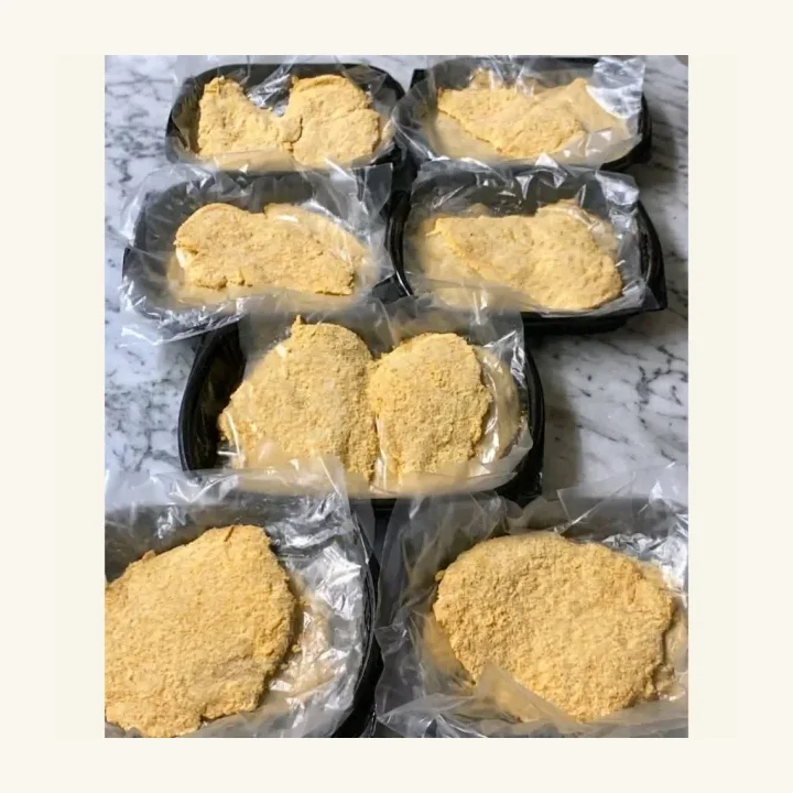 Seasoned chicken pane 1 kg